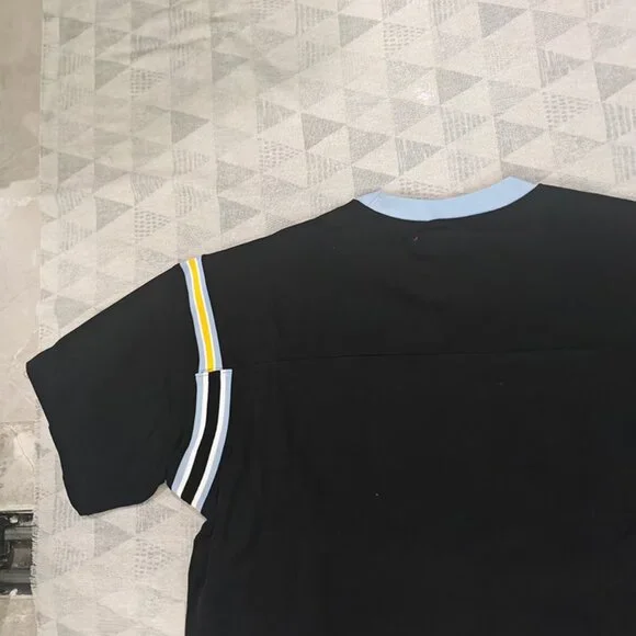 Supreme Men's Black Short-Sleeve Shirt - Picture 6 of 6